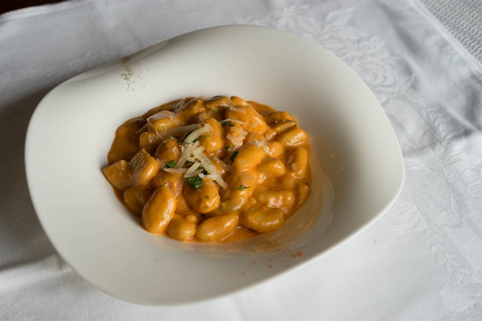 Gnocchi in pikanter Sauce